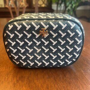 Tory Burch Tile T Cosmetic Pouch_Black and Grey